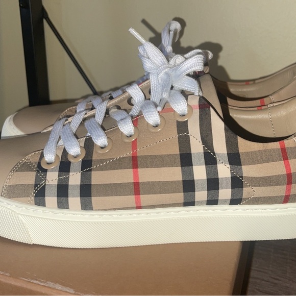 Burberry nova check sneakers - Picture 4 of 7